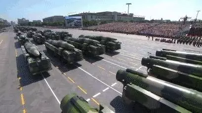 令人振奮！2018中國亮相的十大武器，實現10年前的計劃，保衛祖國江山更進一步！